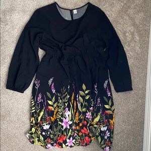 Old Navy Maternity Dress XL floral garden black